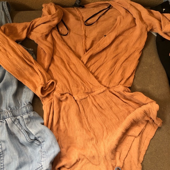 Romper bundle - Picture 2 of 6